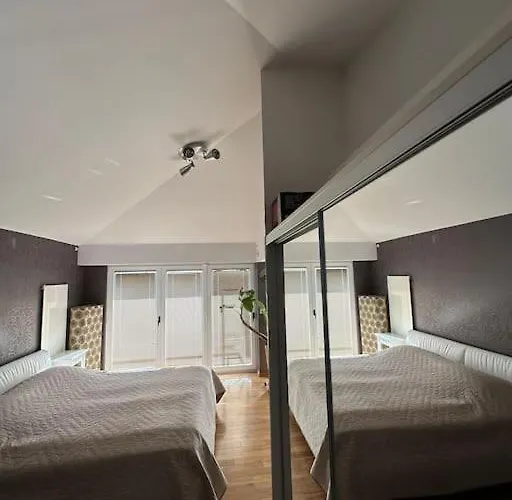 Queen Of شقة أوباتيا